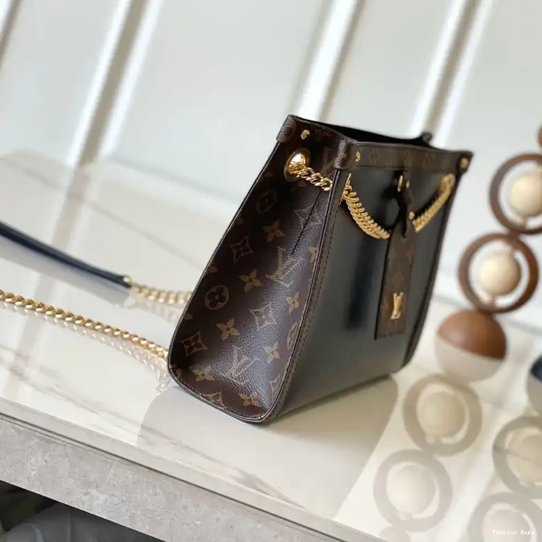 Fashion Reps LV 2411YA0180 Bags 0505